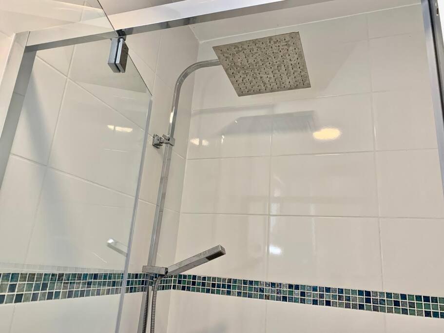 Blue Summer Vibes Mini Studio For Two, Ac, Parking, Beach At 50M, Spa Access -2 La Ciotat Exterior foto
